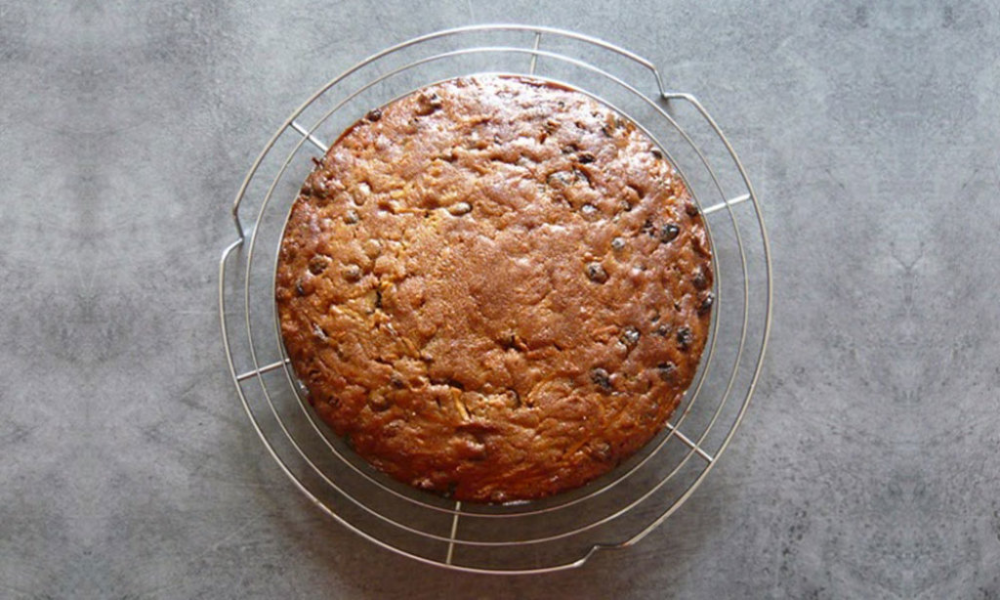 Parsnip, Lemon and Rapeseed Oil Cake